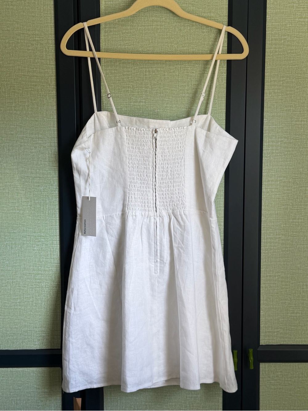 Reformation Huckleberry Button Front 100% Linen Mini Dress in White, Size 10 NWT - Picture 3 of 11
